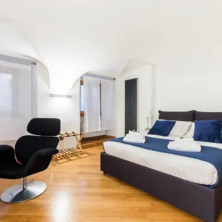 Apartment My Pantheon