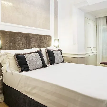 Otel The Britannia 4*