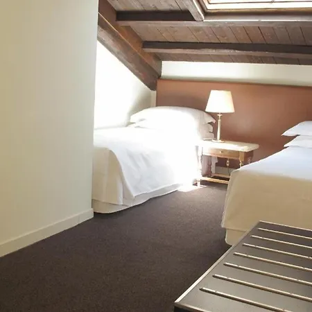 Santa Chiara Hotel
