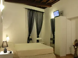 Magenta Deluxe Cancello