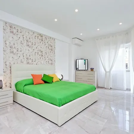 Maison Roberta S Peter Apartment Rom