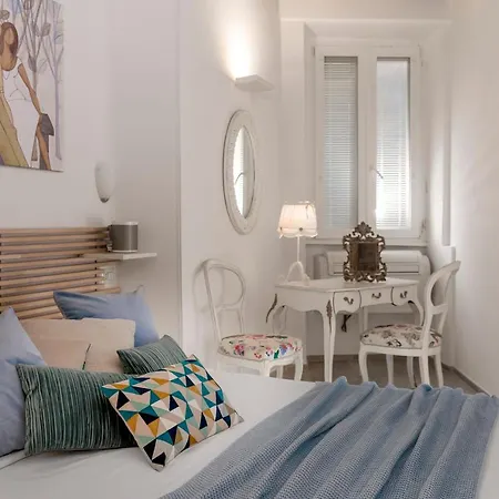 Chiavari Delux In Campo De Fiori Apartment Rome
