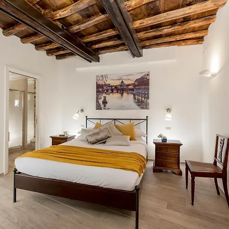 Apartment Chiavari Delux In Campo De Fiori Rome