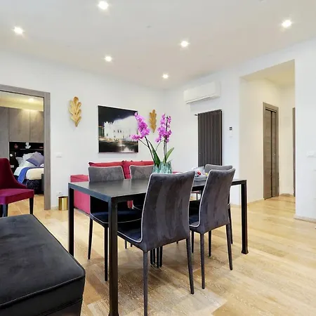 Houses&housesvedoroma Apartment Rome