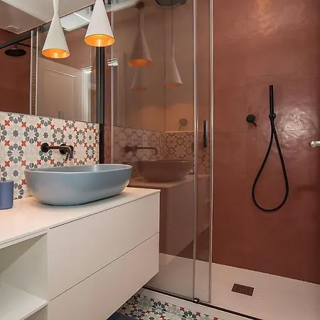 Likeyourhome, 80 Sq M Luxury With Jacuzzi, In Trastevere District Apartment *