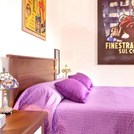 Royal Corso Guest house 2*