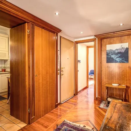Fresh House Monti Daire *
