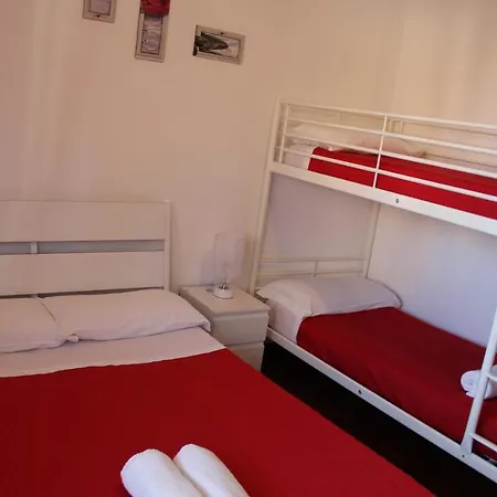 Domus Vatican Holiday's Bed & Breakfast