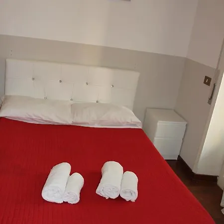 Domus Vatican Holiday's Bed & Breakfast