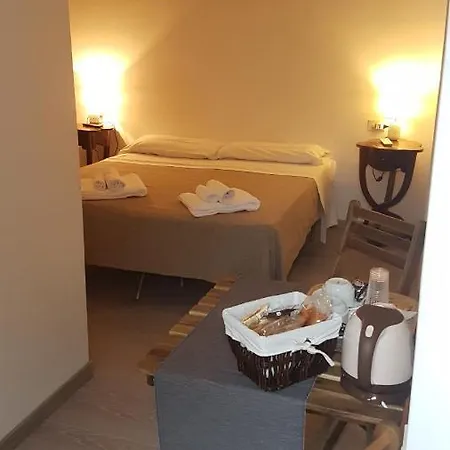 Affittacamere Domus Ferraro 2*