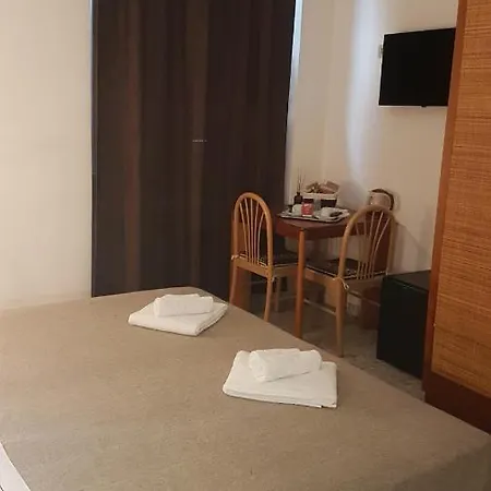 多莫斯费拉罗旅馆 招待所