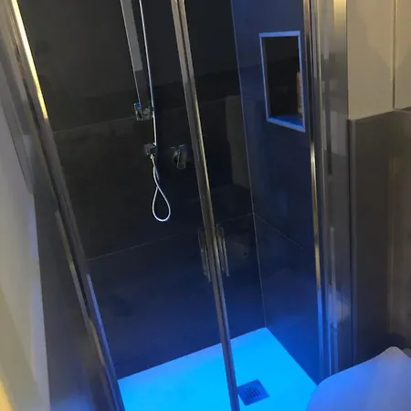 76 Guest house