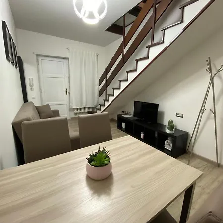 The Place In 2* Roma