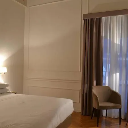 Splendor - & Guest house