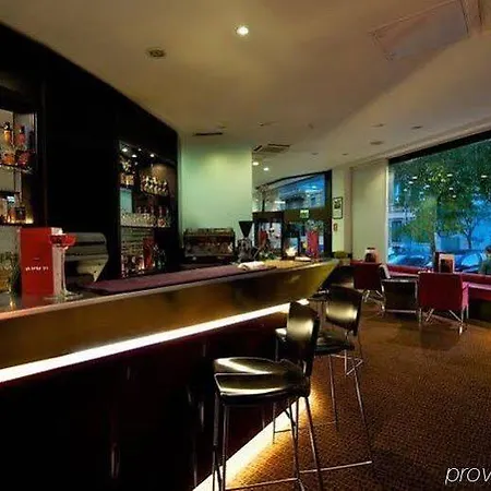 Hotel Mercure Piazza Bologna 3*