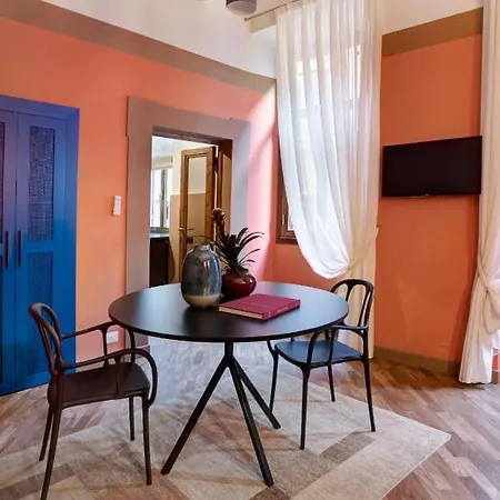 Luxury Trevi House