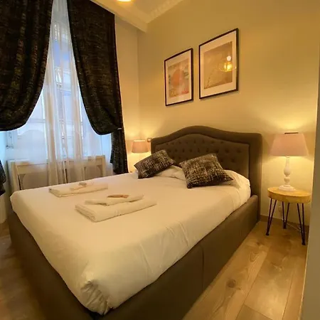 The Place In 2* Roma