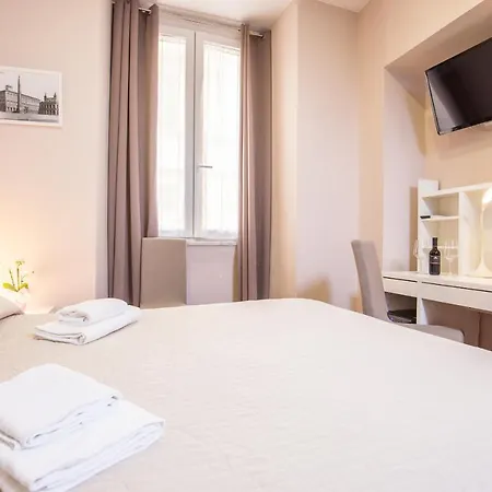 Guest house Azzurra 3*