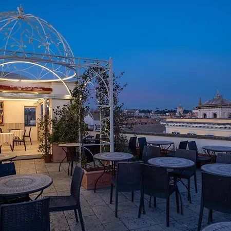 Hotel Antica Dimora Delle Cinque Lune 3*