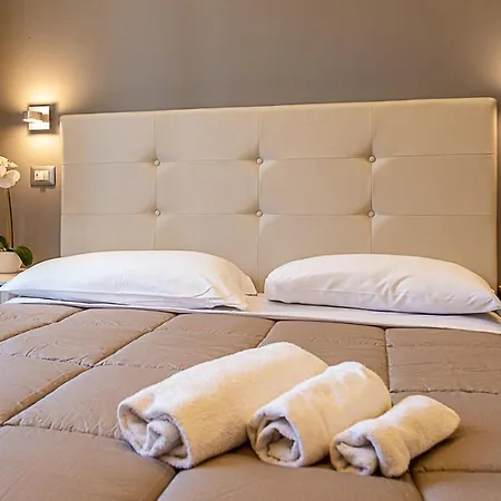Borghese Executive 3* Roma