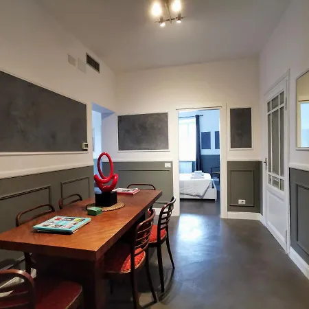 Apartment Coolhouse At Colosseo Rome