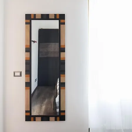 House Borgo Pio 195 * Rome