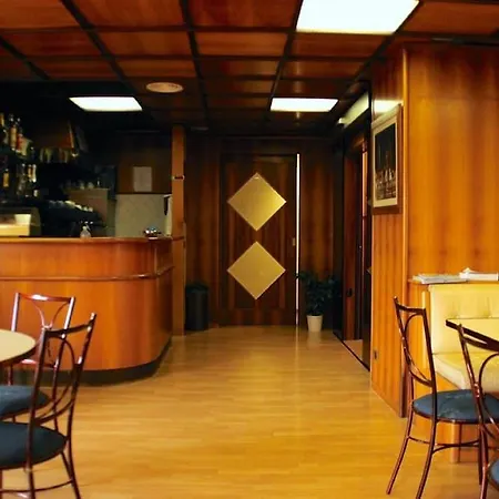 Hotel Laura 3*