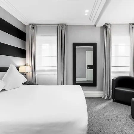 Mancino 12 Otel