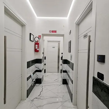 Valentino Palace 3* Rome