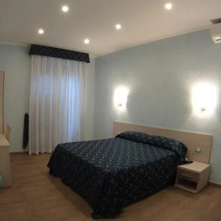 Casa Cleo Πανσιόν 2*