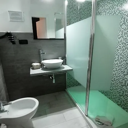 Chroma Italy - Chroma Deka Guest house