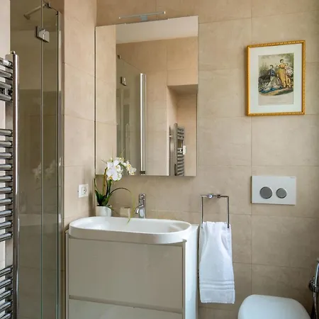 Avignonesi - Ca Domus Collection Pensjonat 3*