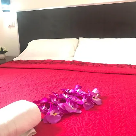 Bed and Breakfast Tune Homes 3*