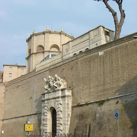 Mocenigo Vatican Affittacamere 2*