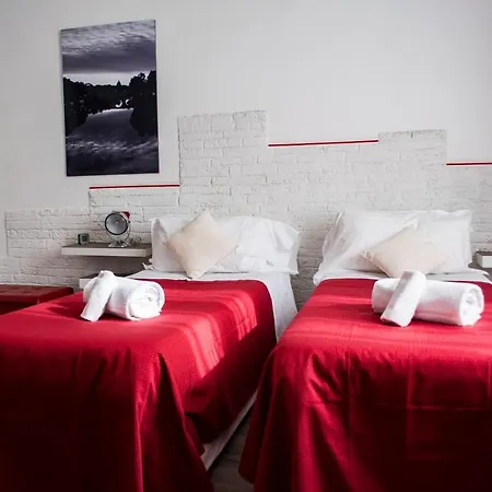 Relais Cola Di Rienzo Bed & Breakfast 3*