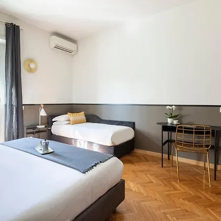 Apartment Romac San Saba 5-bedroom And Terrace Near Ostiense Rome
