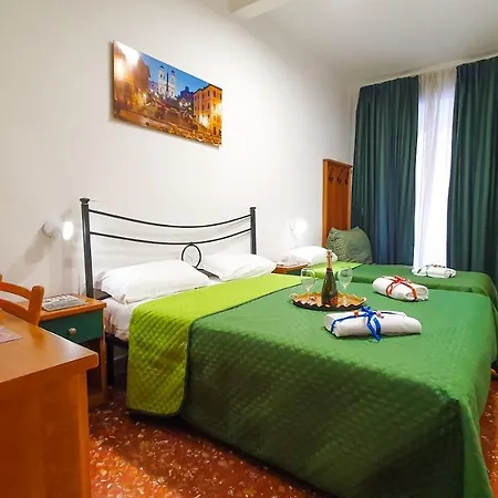 Guest house A Casa Simpatia - A Richiesta Parcheggio Gratuito ! Rome