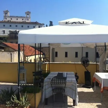 Domus Valeria Pensjonat 5*