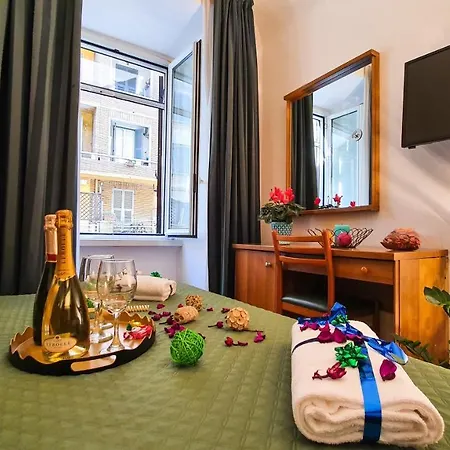 Pensión A Casa Simpatia - A Richiesta Parcheggio Gratuito ! 2*