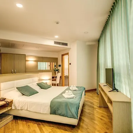 Ginevra Palace Ξενοδοχείο 3*