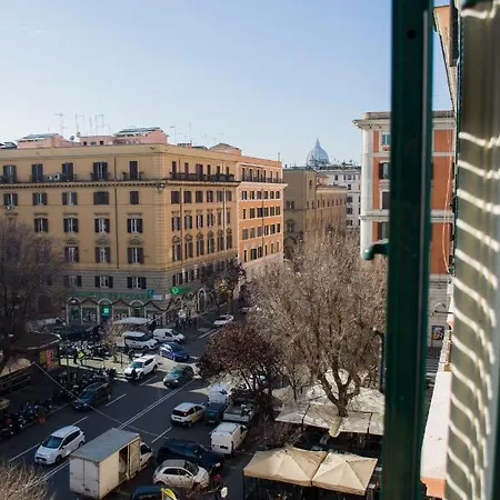 Bed & Breakfast Relais Cola Di Rienzo 3*