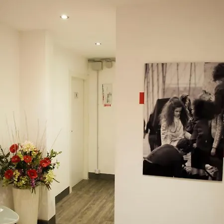 Relais Cola Di Rienzo 3*
