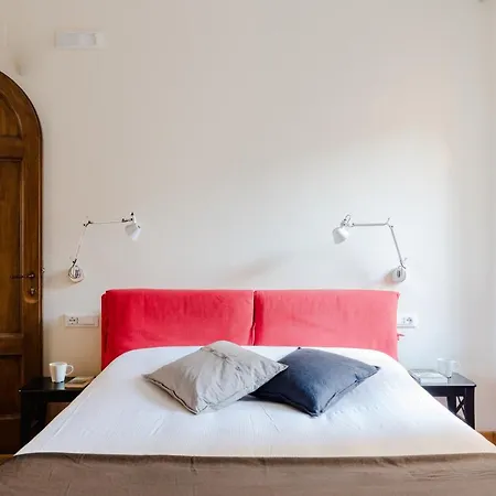 Del Cedro Guest house