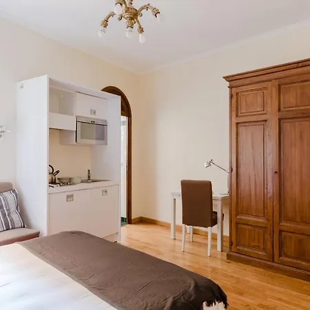 Del Cedro Guest house