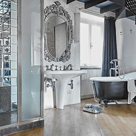 G-rough, Rome, A Member Of Design Guest house Rome