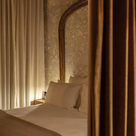G-rough, Rome, A Member Of Design Guest house