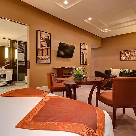 Grand Via Veneto Hotel