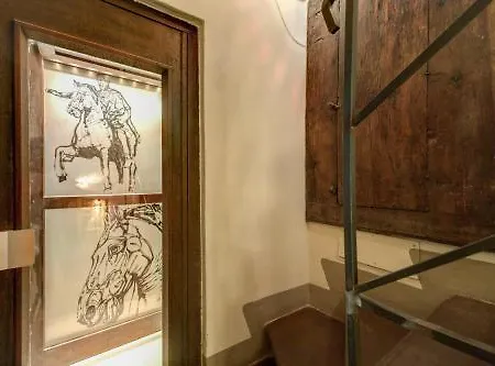 Residenza Torre Colonna 4*