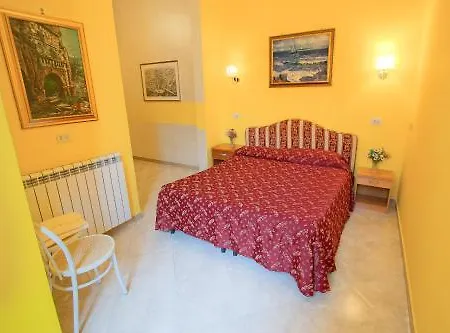 Bed In Rome