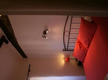 Sixtythree Bed & Breakfast